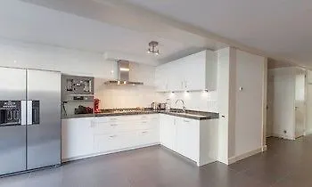 Tulip Apartment *