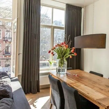 Tulip * Amsterdam