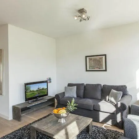 Tulip Apartment